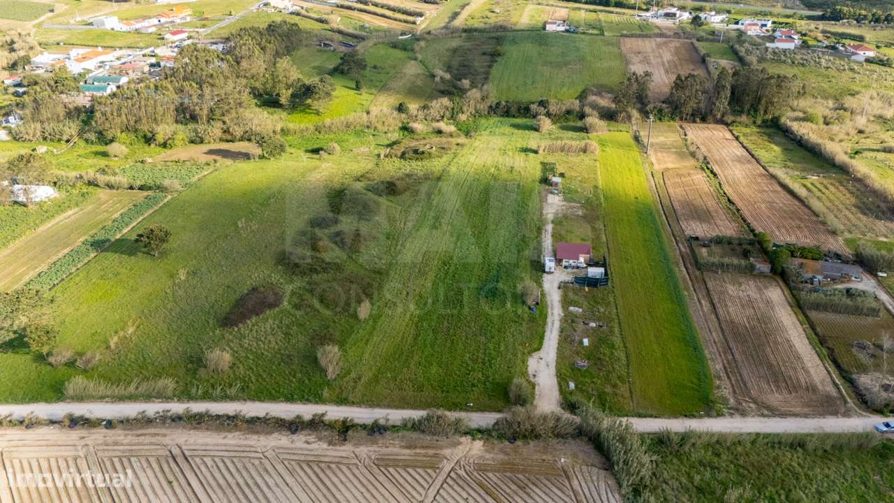 Terreno Rústico de 13.960 m² com Excelente Exposição Solar - Grande imagem: 3/15
