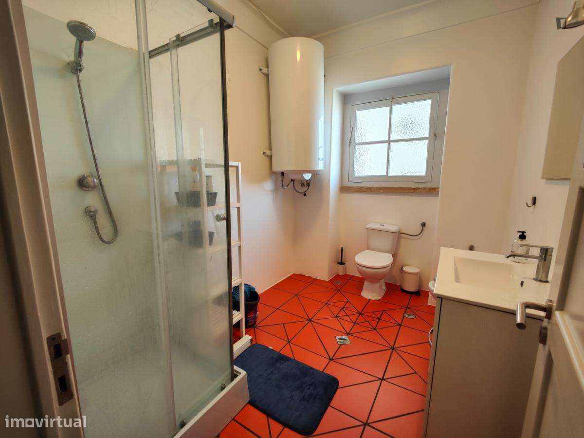 Quarto - localizado em Alvalade Lisbon - Grande imagem: 5/6