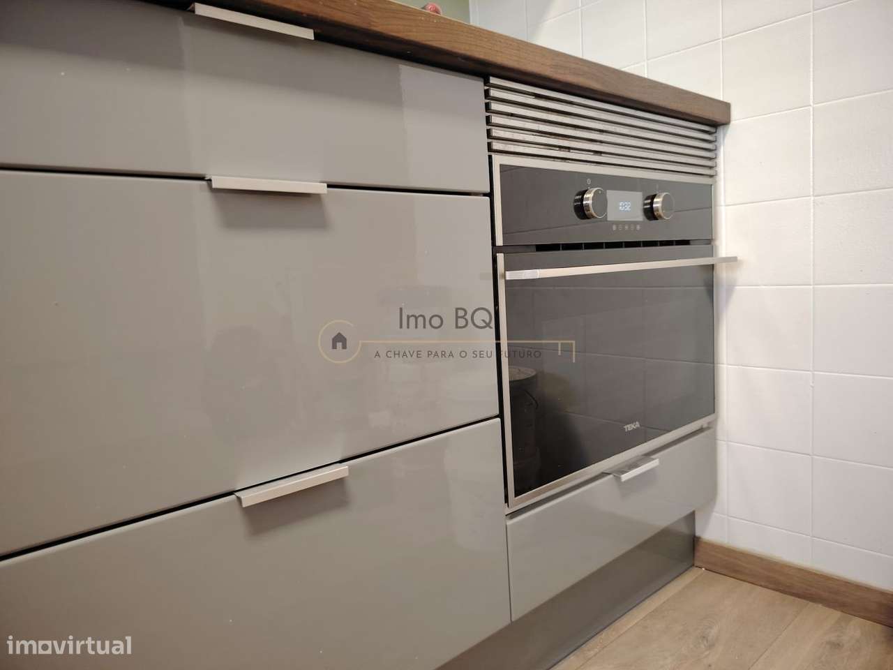 Apartamento T2 Renovado - Venteira-12