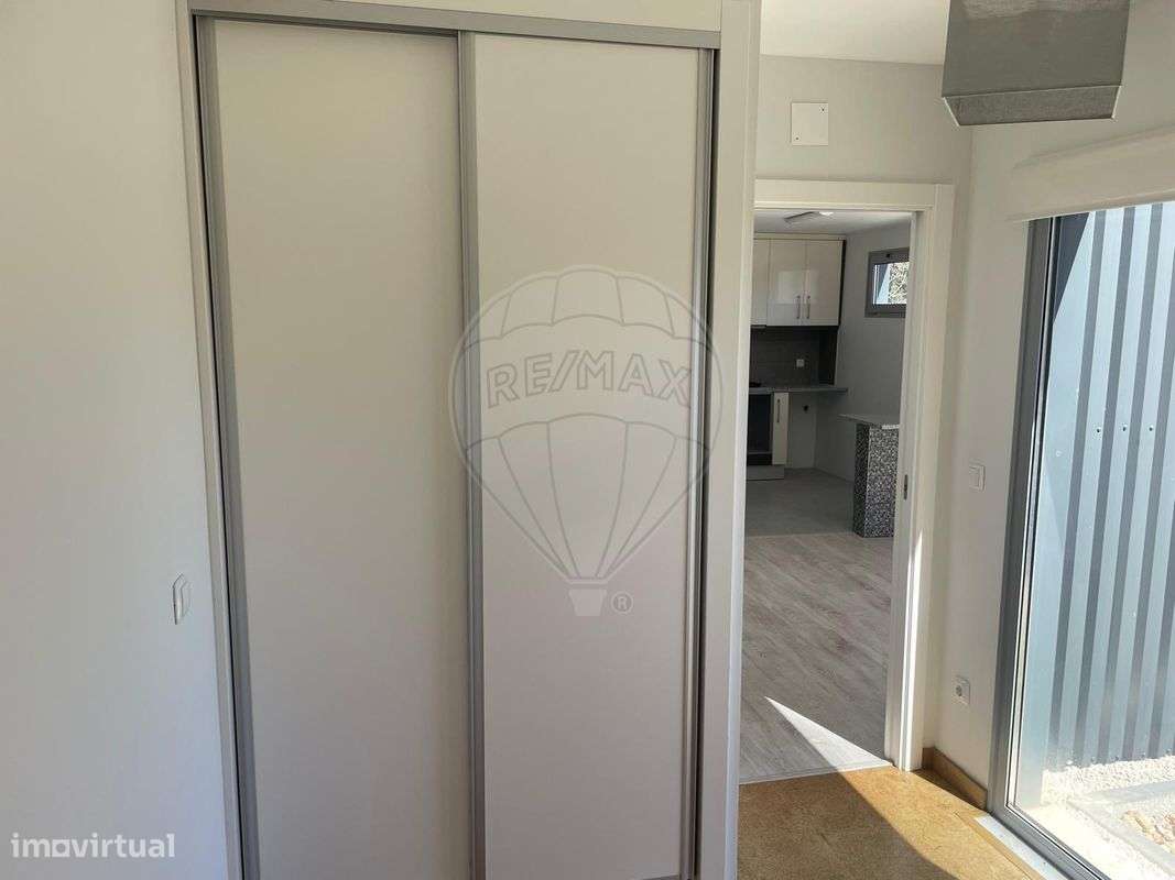 Moradia T2 para venda - Grande imagem: 5/10