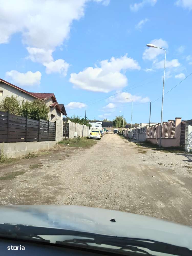 Teren Intravilan drumul muntenilor - Imagine principală: 1/4