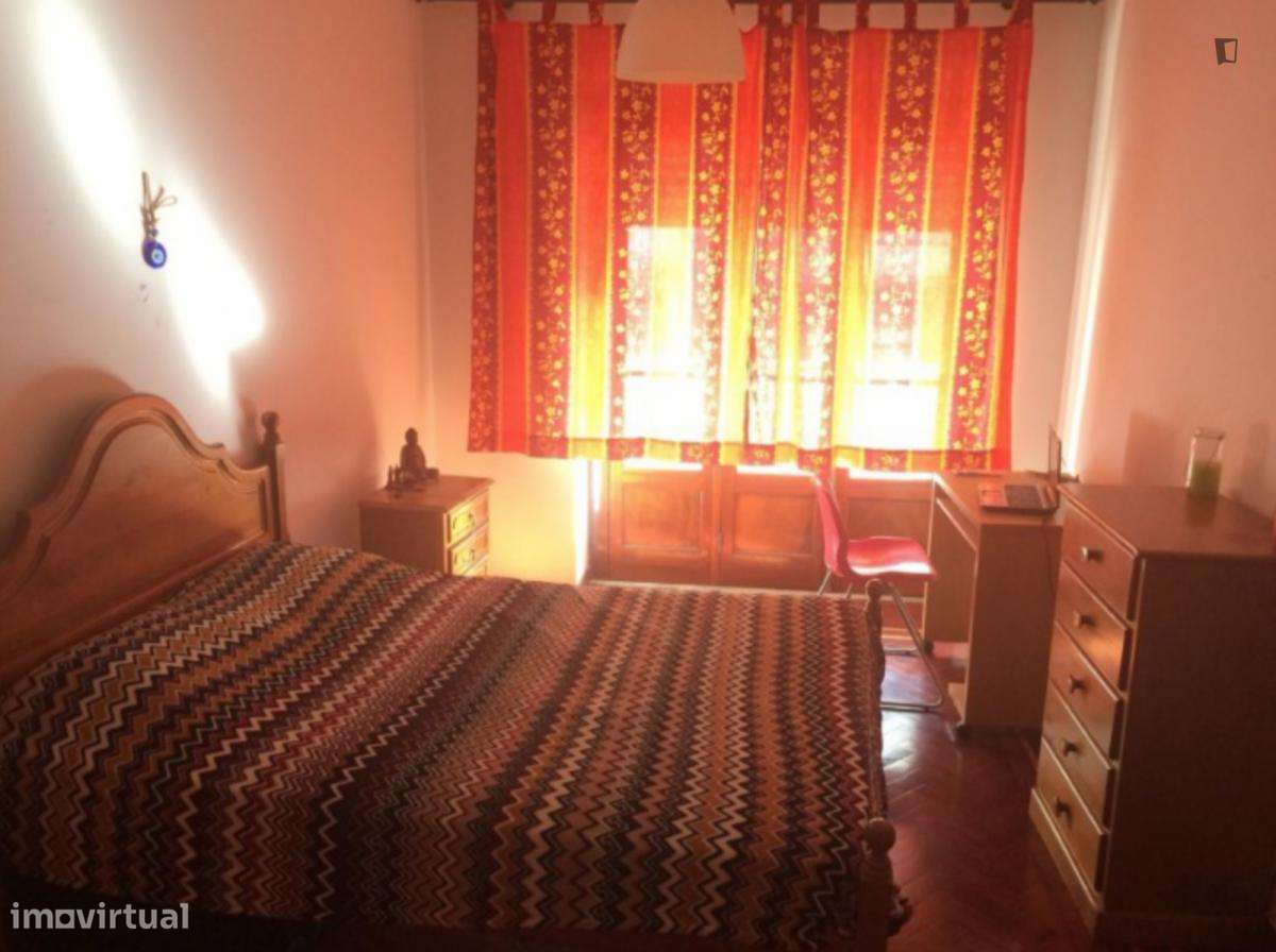 Quarto - localizado em Picoas Lisbon - Grande imagem: 4/10
