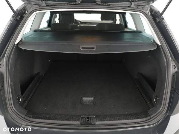 Volkswagen Passat 2.0 TDI EVO Business DSG - 40