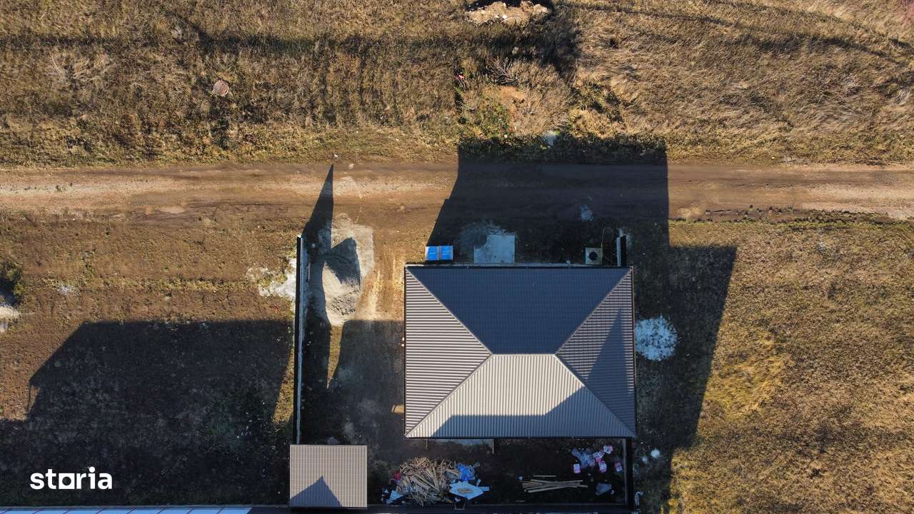 Casă pe parter de vânzare în Cartier Izvor - Imagine principală: 5/7