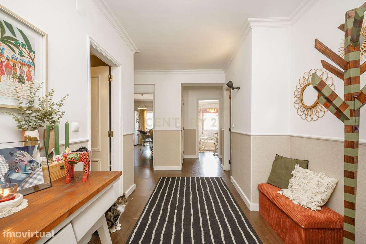 Elegância e Sofisticação – Fantástico Apartamento T3 em Setúbal-12