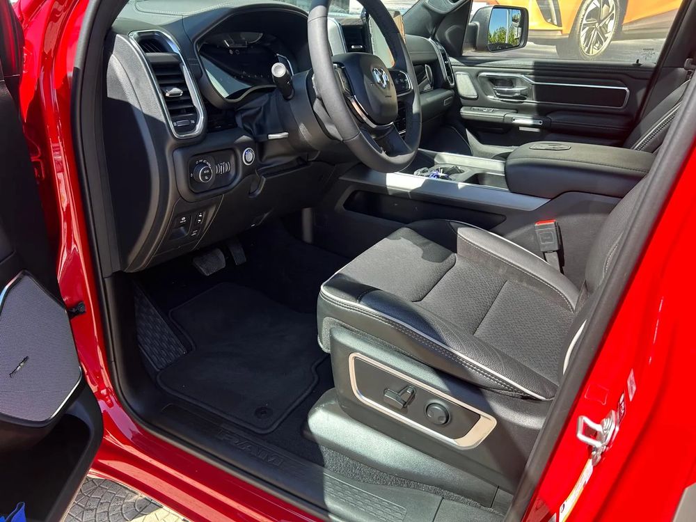 Dodge RAM - foto 9