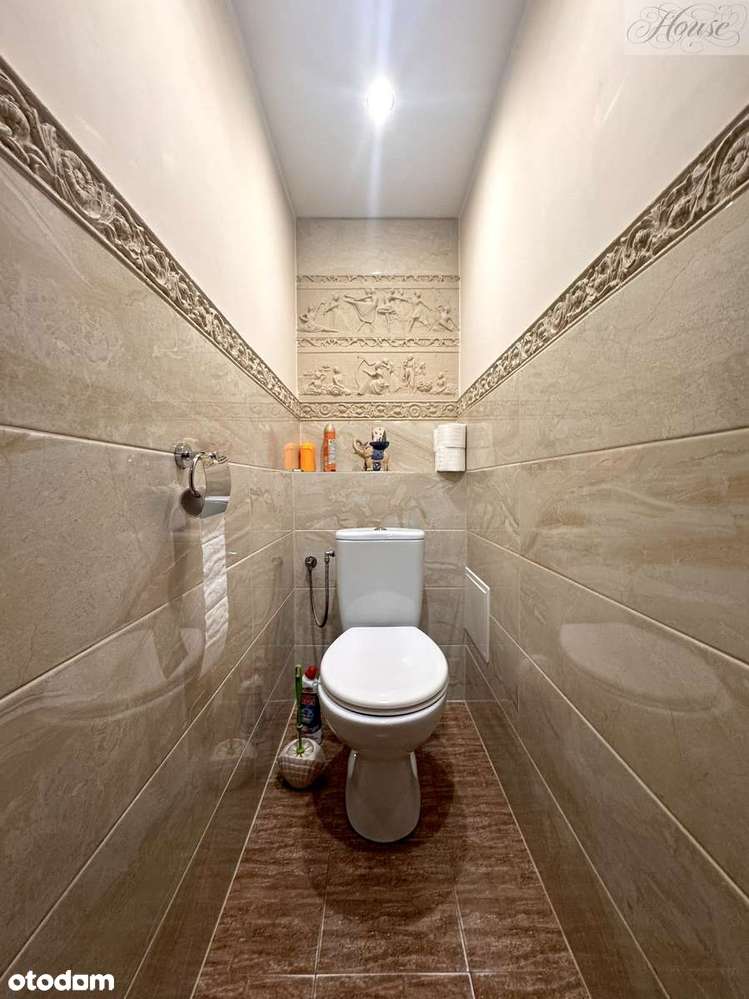 Zadbane 2-pokojowe mieszkanie vis-à-vis Sky Tower-11