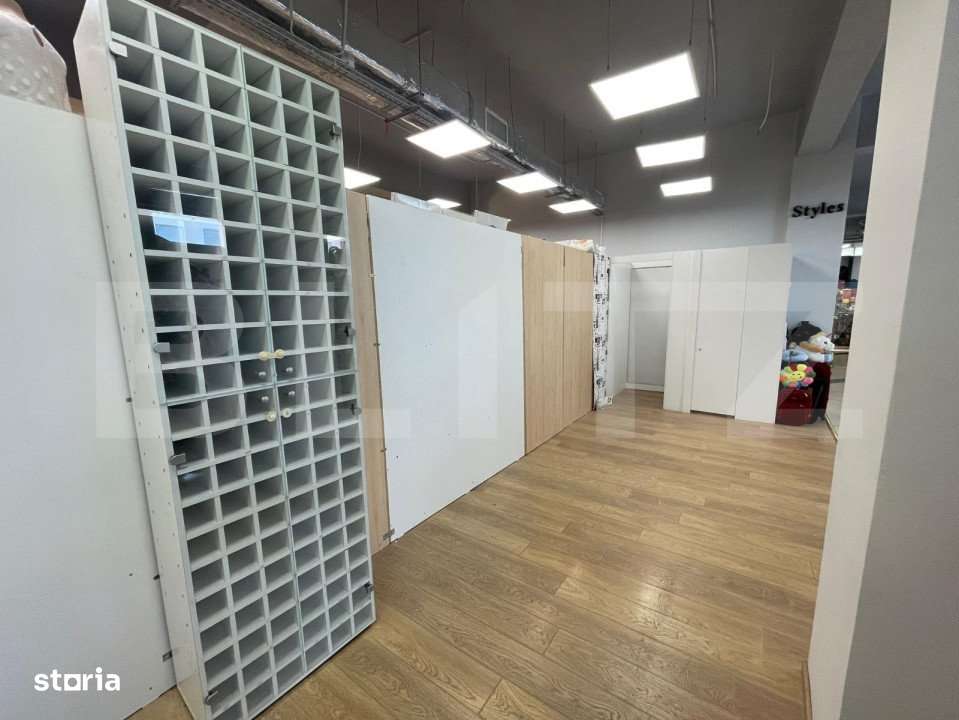 Spatiu comercial, 40 mp, zona Craiovita (complex comercial) - Imagine principală: 4/4