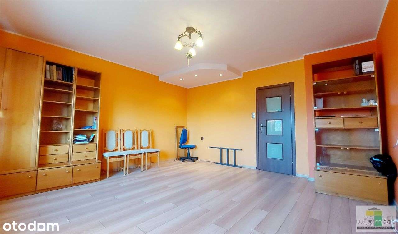 Wolnostojący dom w spokojnej lokalizacji-11