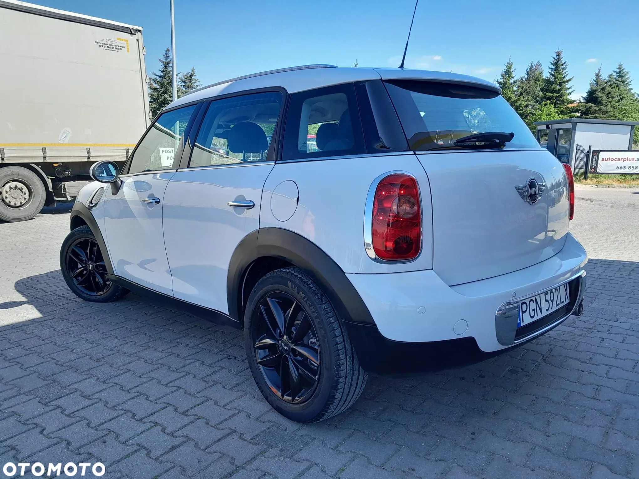 MINI Countryman One D - 4