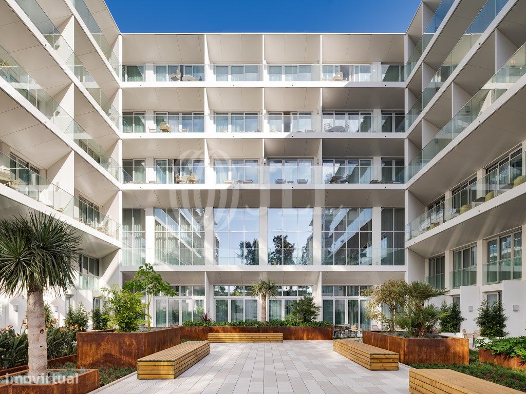 Apartamento T1 mobilado com varanda em Lisboa - Grande imagem: 1/22