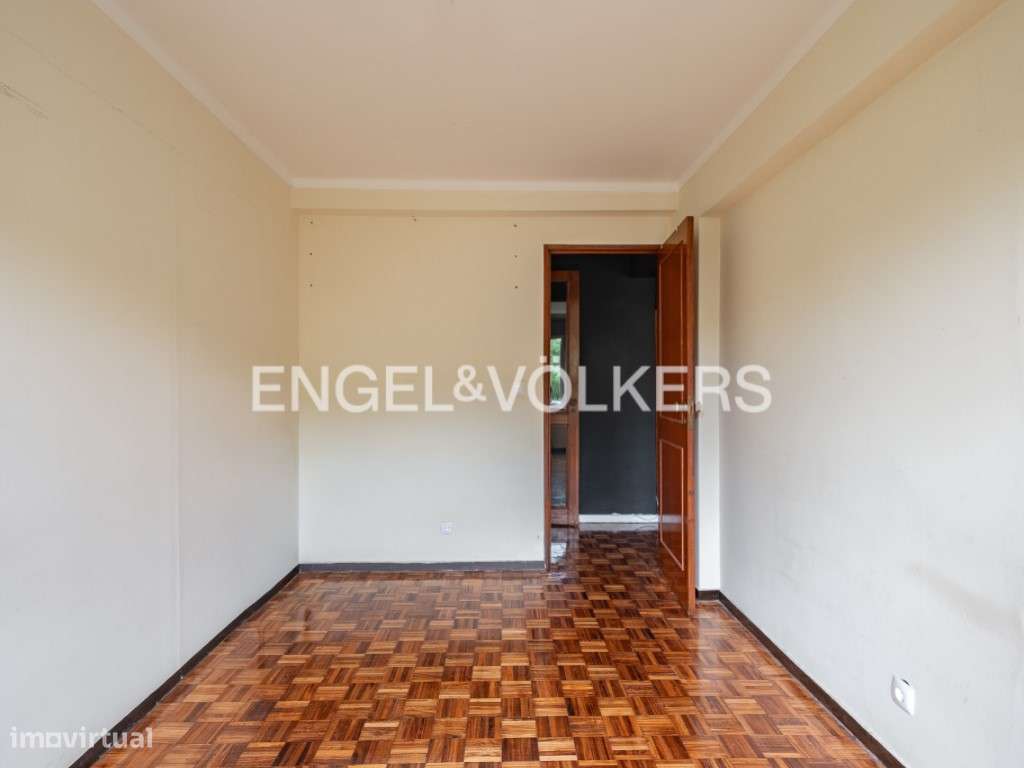 Apartamento T3 no Monte da Caparica-13