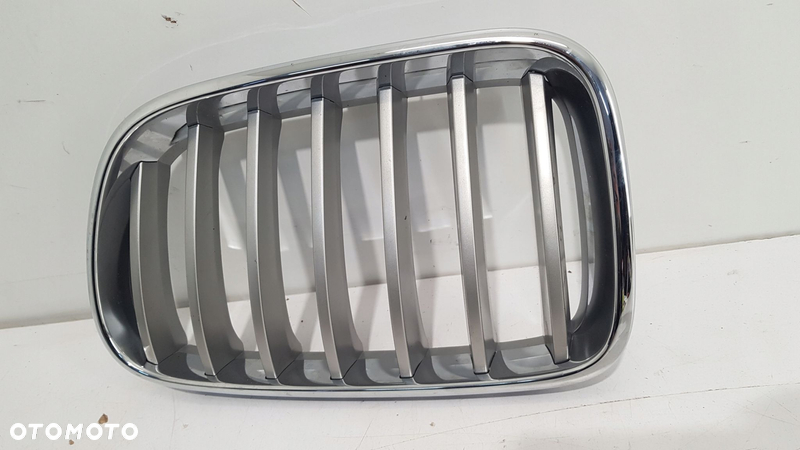 BMW X3 F25 LIFT GRILL ATRAPA NERK LEWA ORGINAL - 2