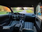 Volkswagen Golf - 12