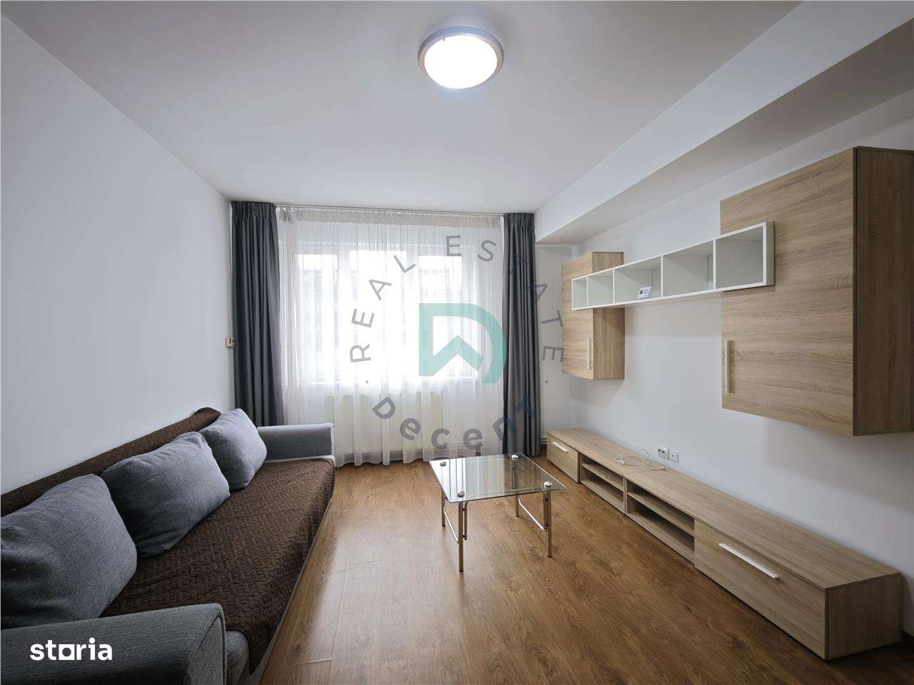 Inchiriez 2 camere, Cinema Patria, Brasov - Imagine principală: 1/20