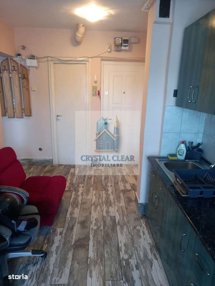 Apartament cu 2 camere - cartier 7 noiembrie, zona Piața de zi - Imagine principală: 5/8
