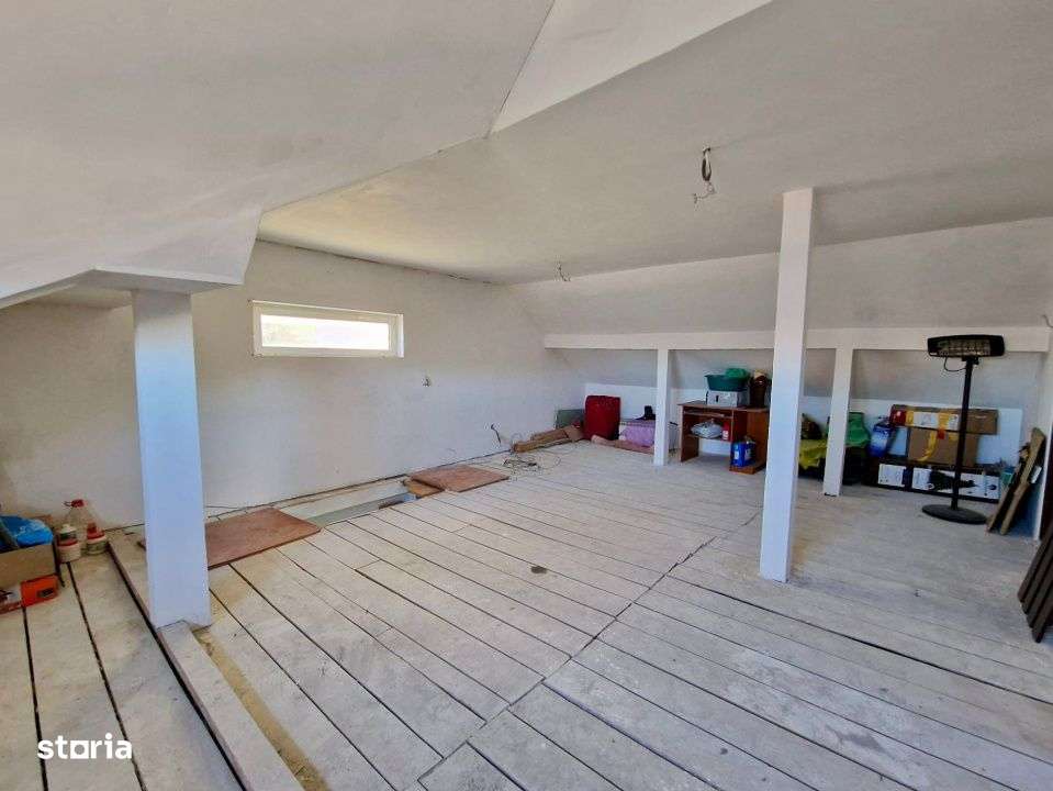 Casa De Vanzare La PRET De APARTAMENT-5