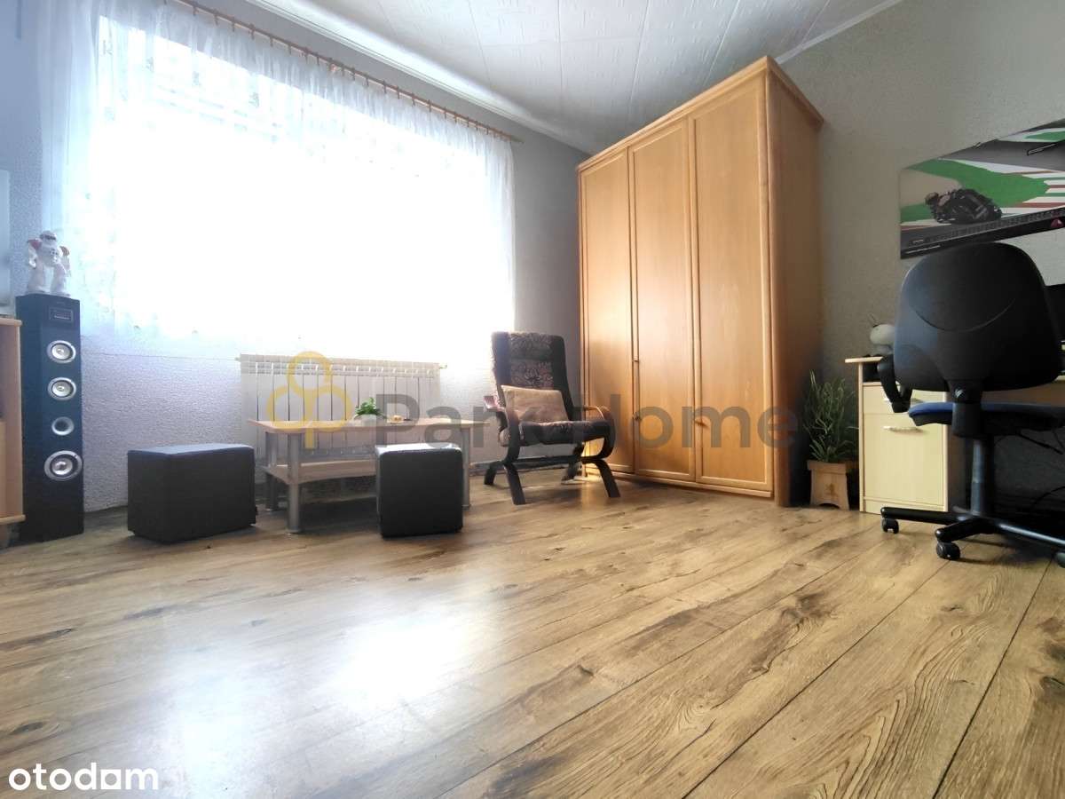 Duży dom wolnostojący z budynkami gospodarczymi - Pełny obrazek: 5/13