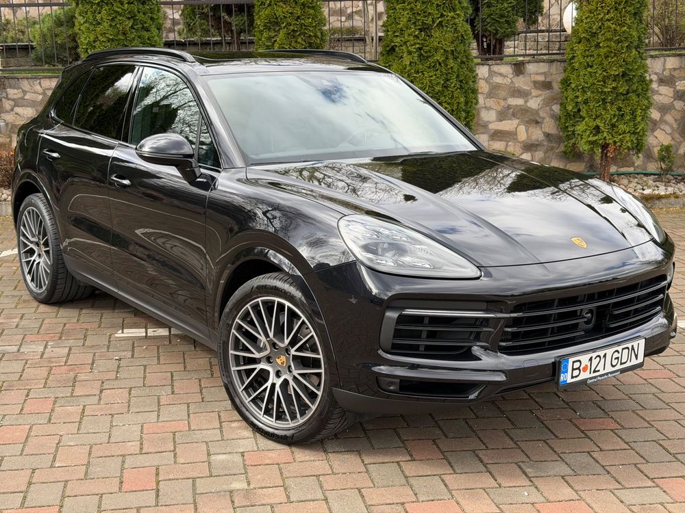 Porsche Cayenne 2021