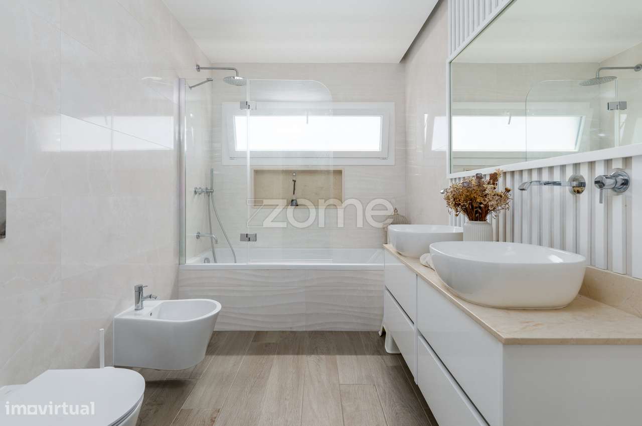 Moradia T4 Bª São Sebastião - Famões-23