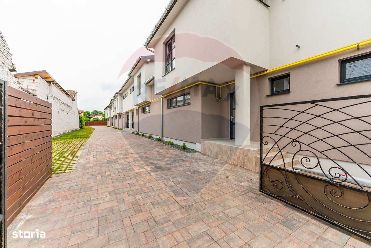Casa într-un complex nou de 6 case înșiruite, 4 camere  zona centrala - Imagine principală: 2/20