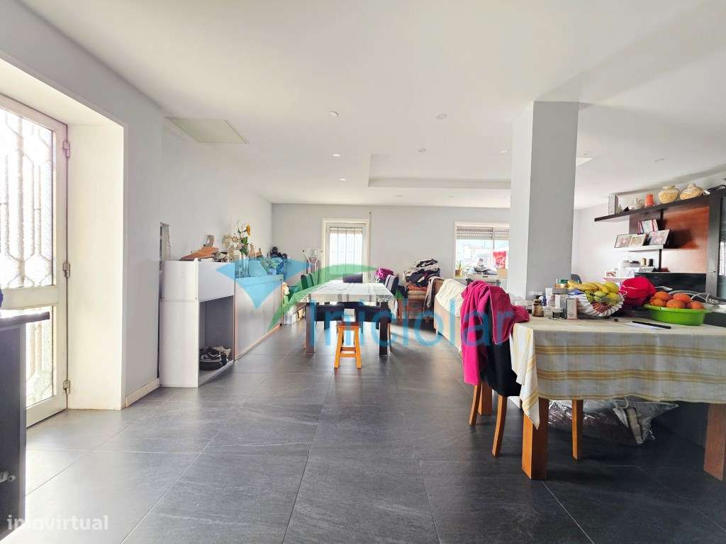 Moradia T3| 3 Frentes| Armazém| Centro de Sao Pedro da Cova - Grande imagem: 4/19