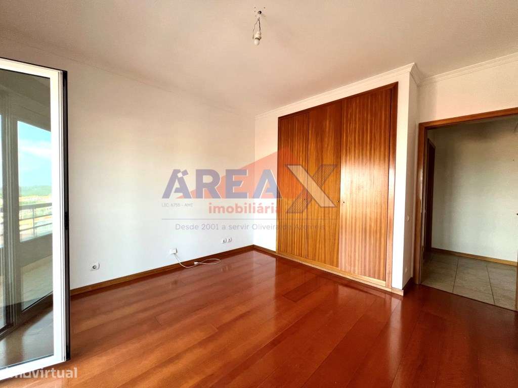 T3 Duplex com Piso Superior e Entrada Independente | Garagem | Oliv...-12