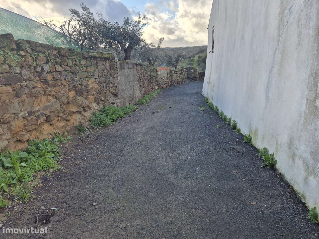 Moradia V3 com garagem +casa+logradouro - Grande imagem: 4/23