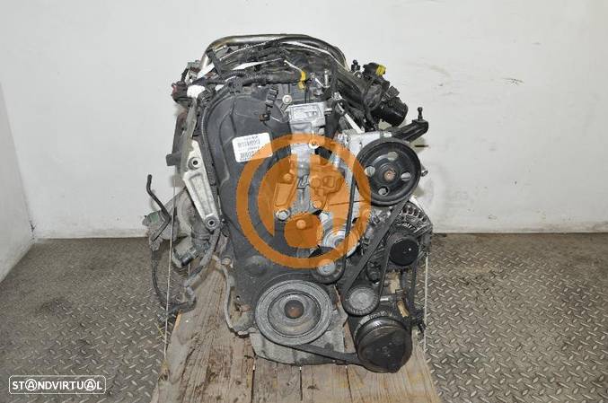 Motor D4204T2 VOLVO S40 II V50 - 4