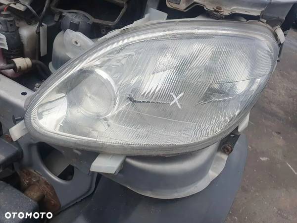 Smart Fortwo 2000 rok lampa lewa przód - 1