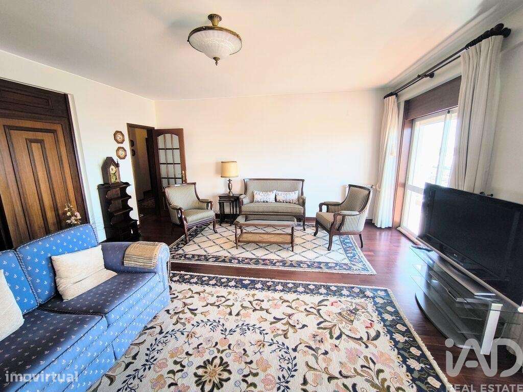 Apartamento T4 em Belém de 189,00 m2 - Grande imagem: 3/30