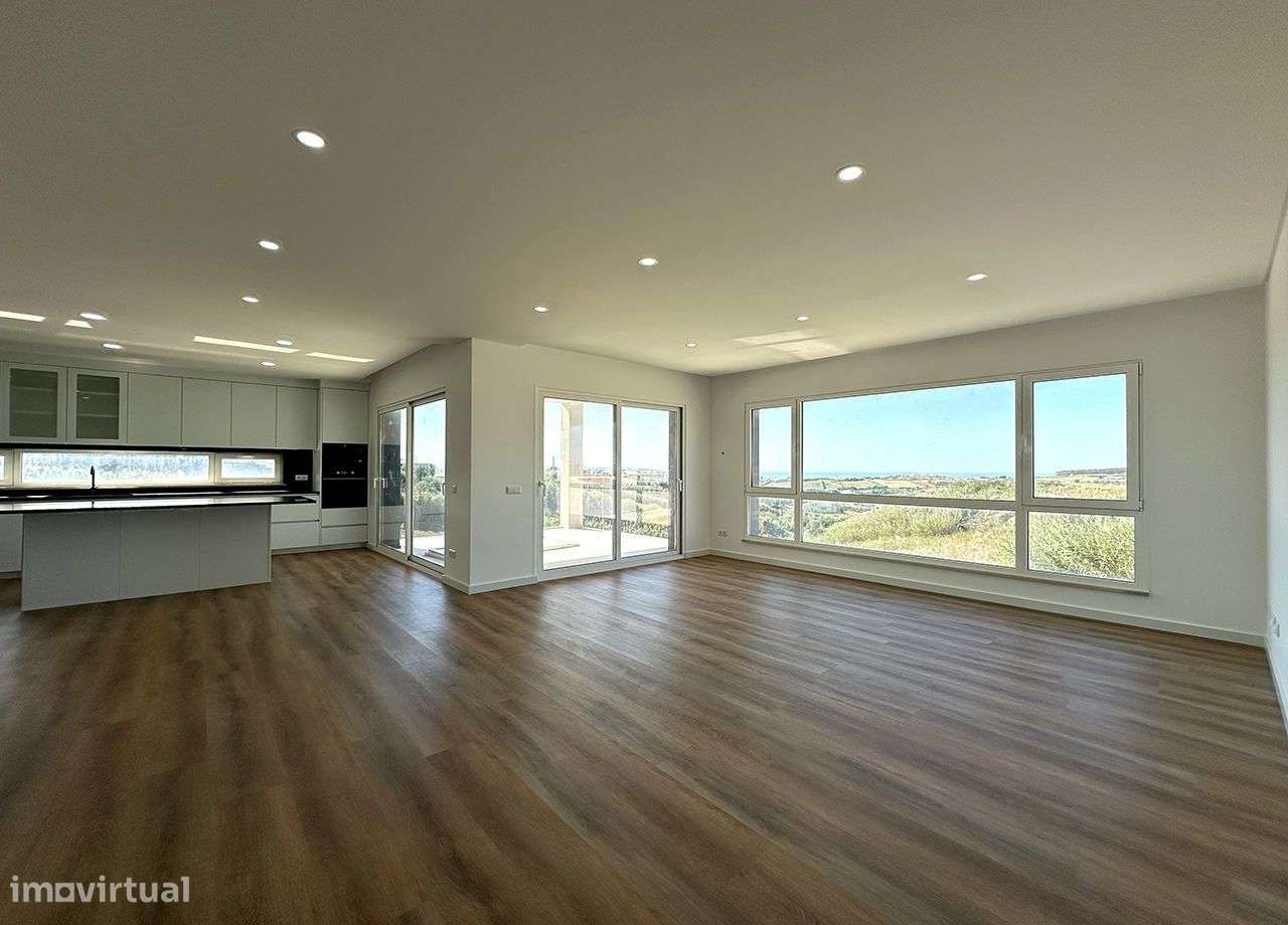 Magnífica Moradia V4 com vista desafogada - Abelheira Lourinhã-7