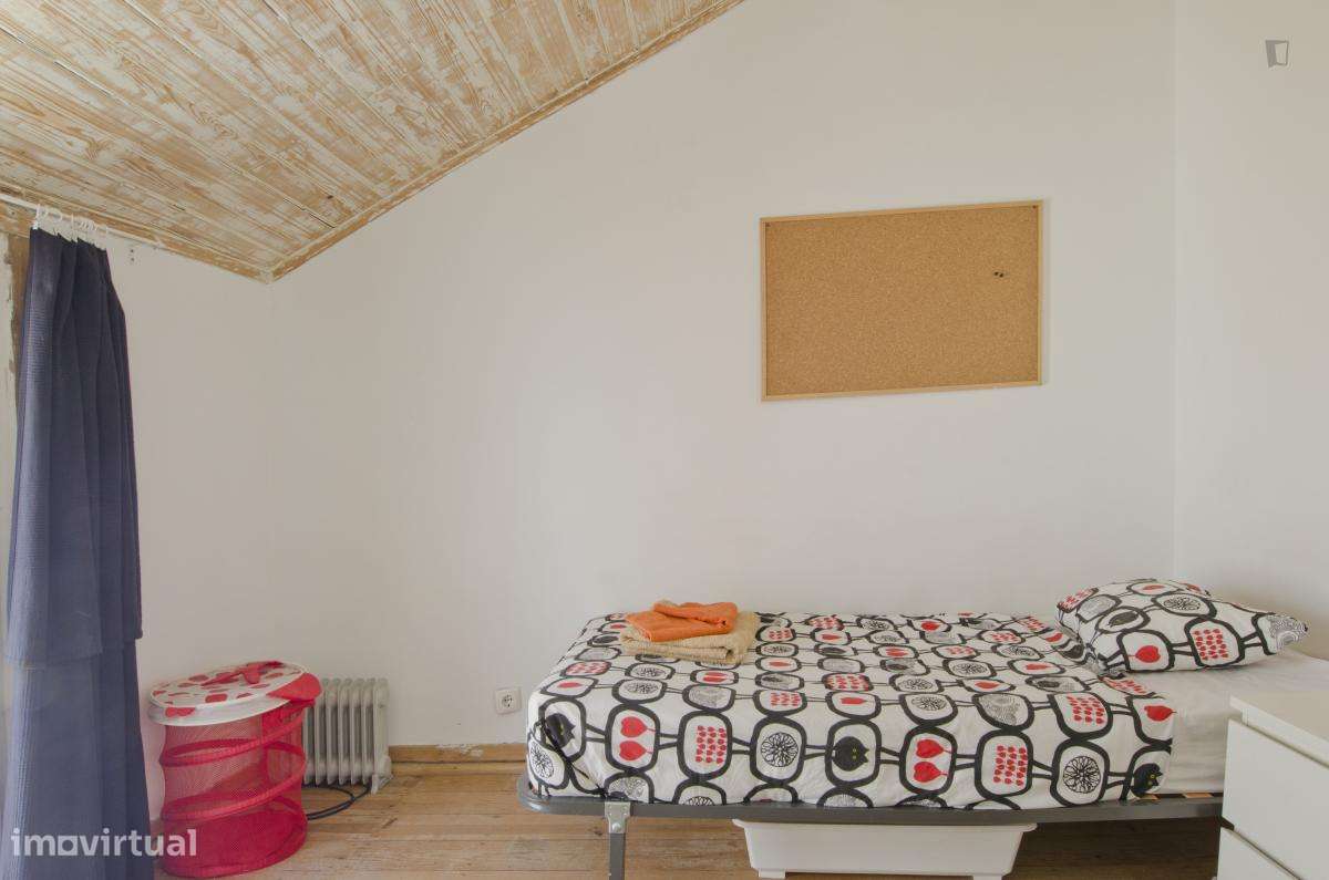 Quarto - localizado em Santa Apolónia Lisbon - Grande imagem: 4/22