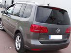 Volkswagen Touran - 25