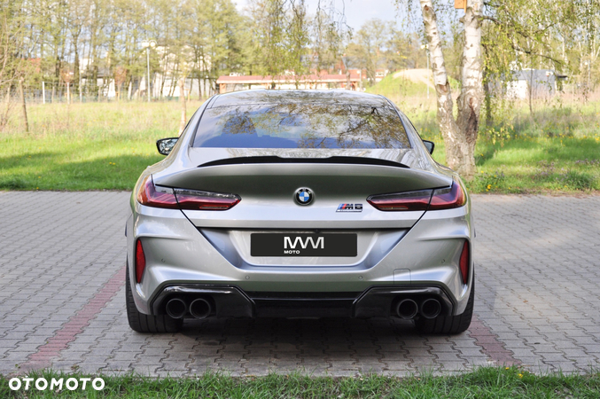 BMW M8 Competition - 8
