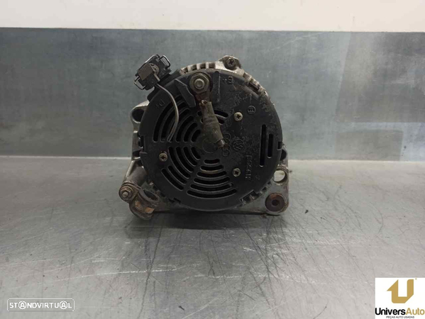 ALTERNADOR VOLKSWAGEN GOLF IV 1998 -037903025B - 3