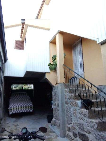 Vivenda com Jardim e Quintal T3 - Grande imagem: 4/12