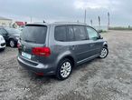 Volkswagen Touran 1.6 TDI DPF BlueMotion Technology DSG Comfortline - 4