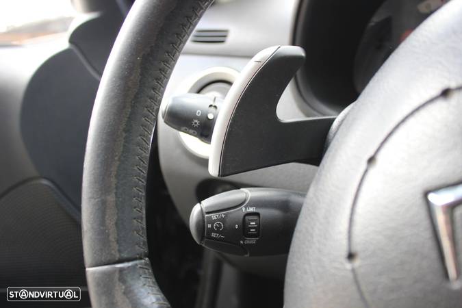 Citroën C2 1.4 HDi VTR Sensodrive - 12