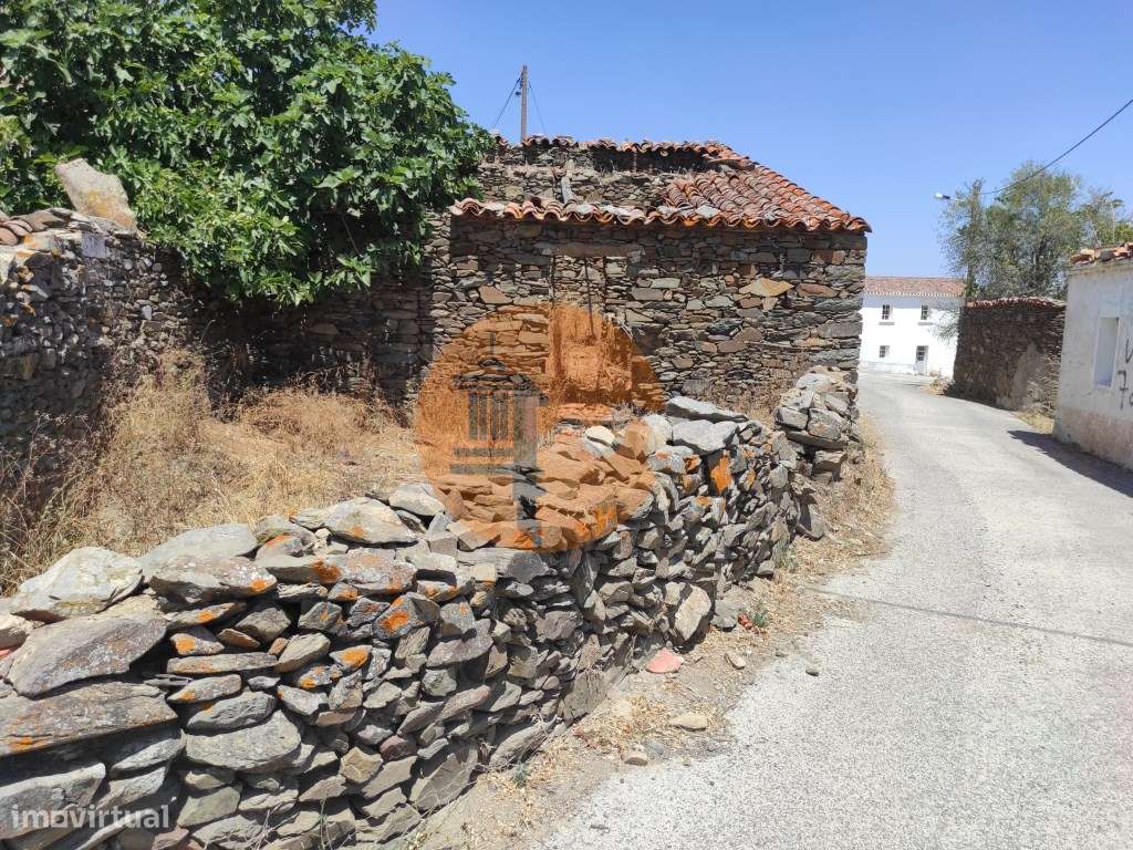 CASA EM PEDRA - COM QUINTAL - ALDEIA CERRO DA VINHA - ALCOUTIM - AL... - Grande imagem: 2/40