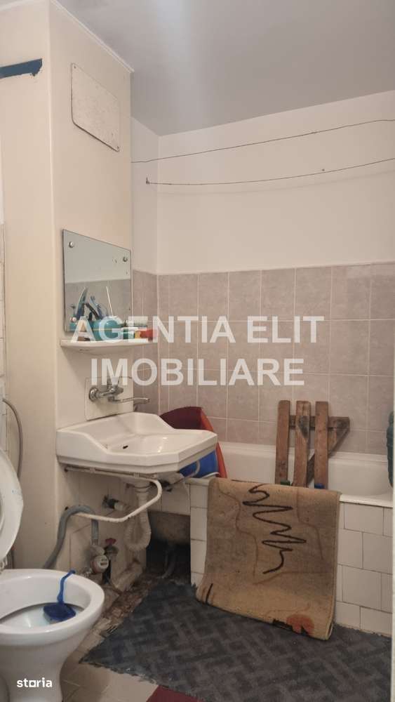 Apartament 4 camere, zona Centrala-12