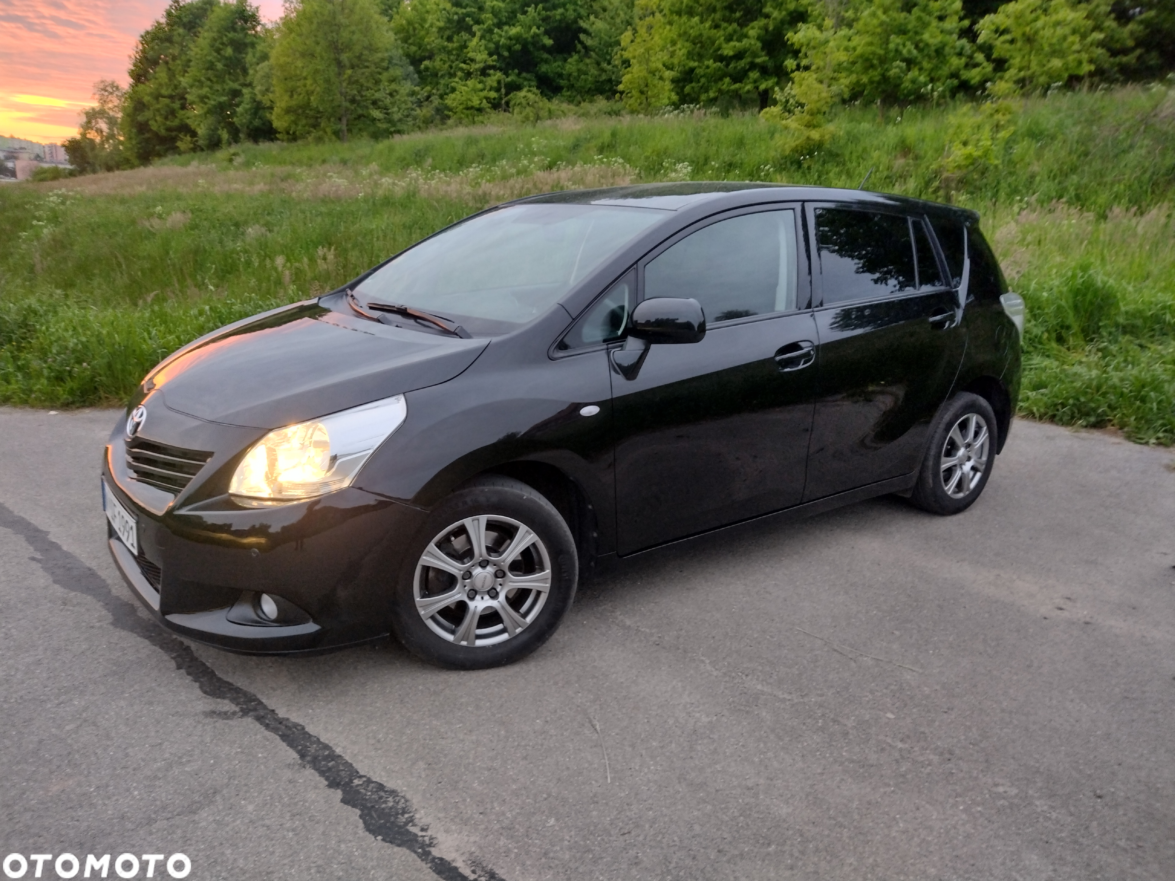 Toyota Verso 1.8 5-Sitzer Skyview Edition - 2