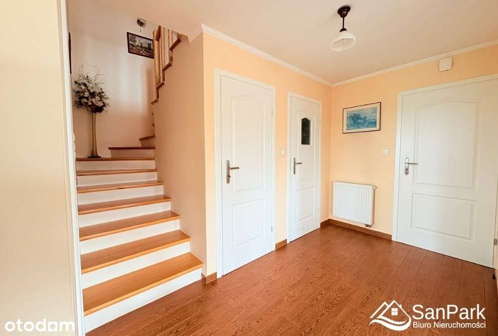 Dom na sprzedaż, Lesko, 5 pokoi-10