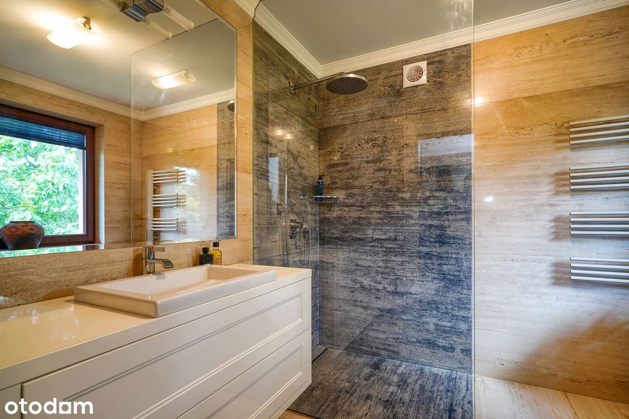 Komfortowy dom wolnostojący, który zachwyca funkcjonalnością i detalem - Pełny obrazek: 3/20