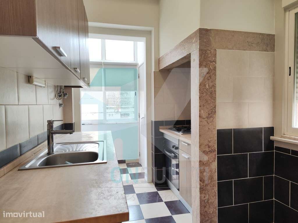 Apartamento T3 para Arrendamento - Espaço e Conforto - Grande imagem: 2/13