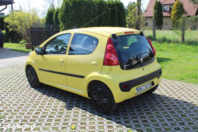 Peugeot 107 - 4