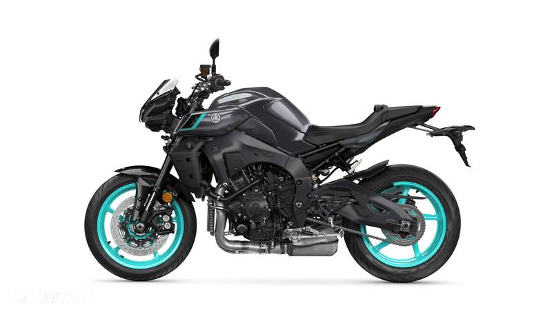 Yamaha MT - 13