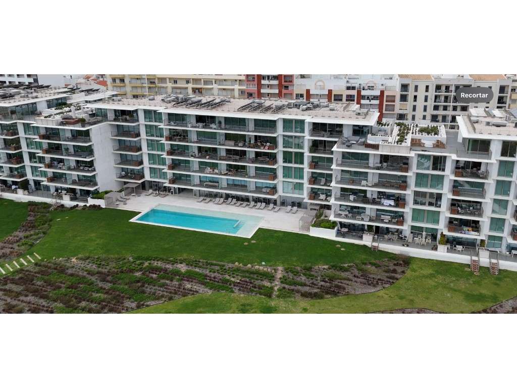 Exclusivo T1 no Prestigiado Condomínio Bayline - Armação de Pêra-44