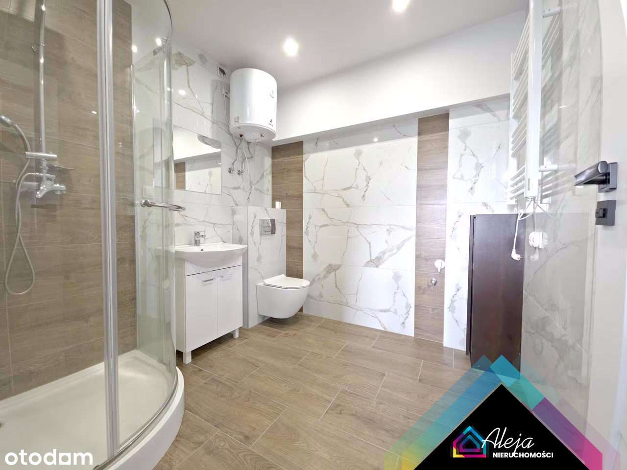 Przestronne mieszkanie czeka na Ciebie - Pełny obrazek: 2/6