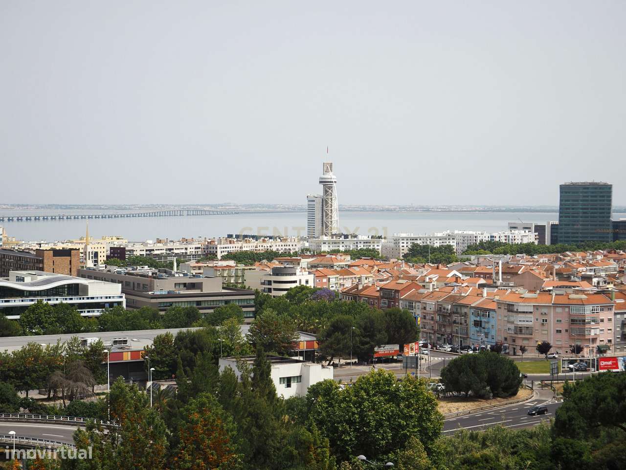 T4 com Vista Rio no Coração da Portela-1